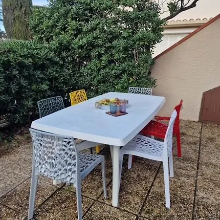 Holiday home Entierement Renove Proche Maillol *