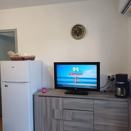 Holiday home Entierement Renove Proche Maillol *