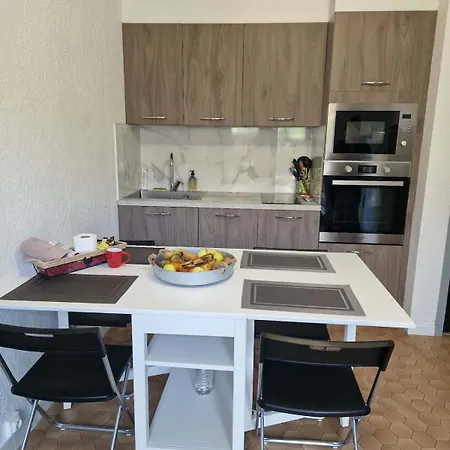 Entierement Renove Proche Maillol * Saint-Cyprien (Pyrenees-Orientales)